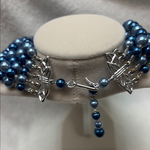 Multi-Strand Blue Beaded Vintage Necklace - Picture 2 of 2